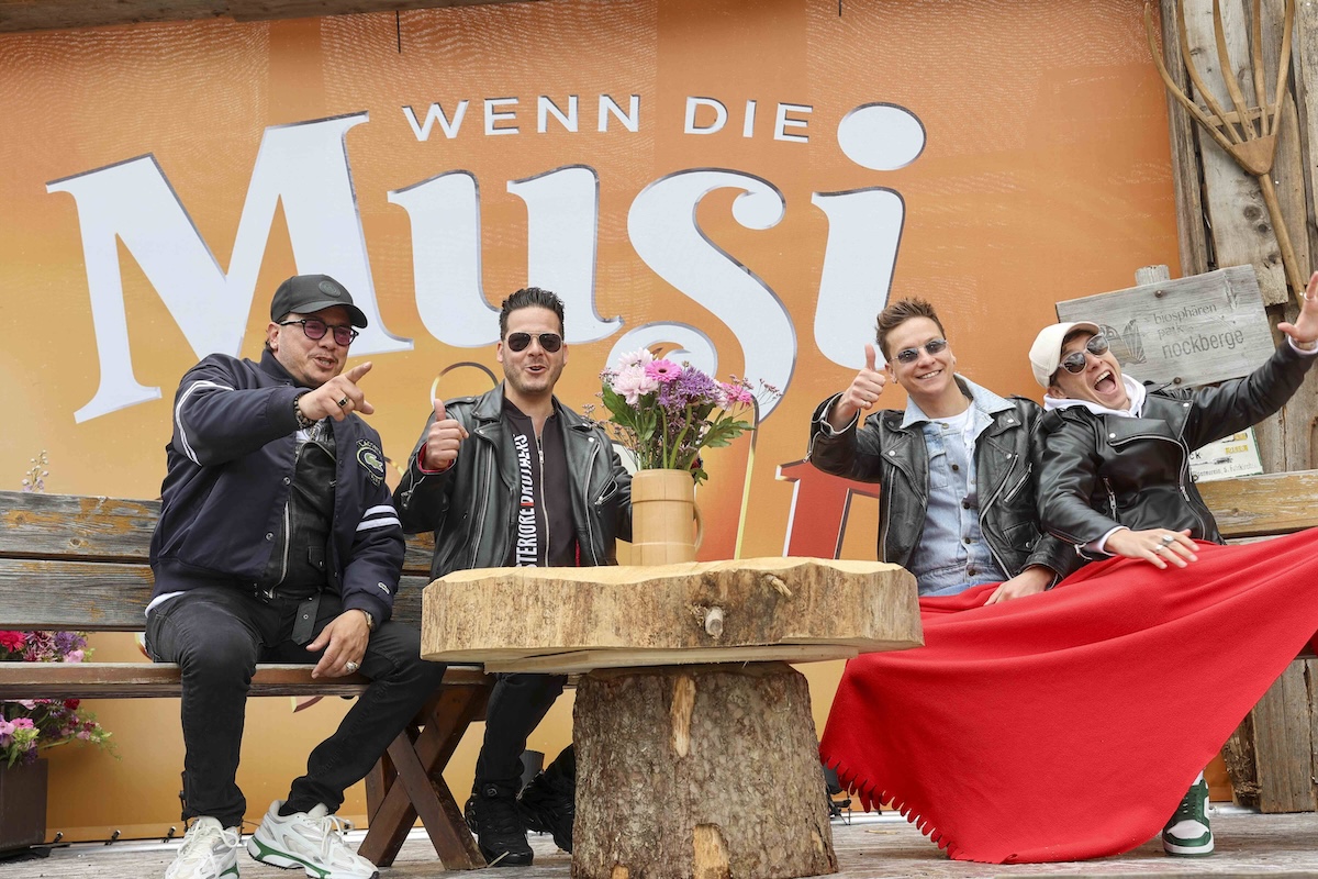 13.06.2024, Bad Kleinkircheim, AUT, Unterwegs in K‰rnten, Reportage, Wenn die Musi Spielt 2024, im Bild Esteriore Brothers, *** 13 06 2024, Bad Kleinkircheim, AUT, On the road in Carinthia, Reportage, Wenn die Musi Spielt 2024, in the picture Esteriore Brothers,