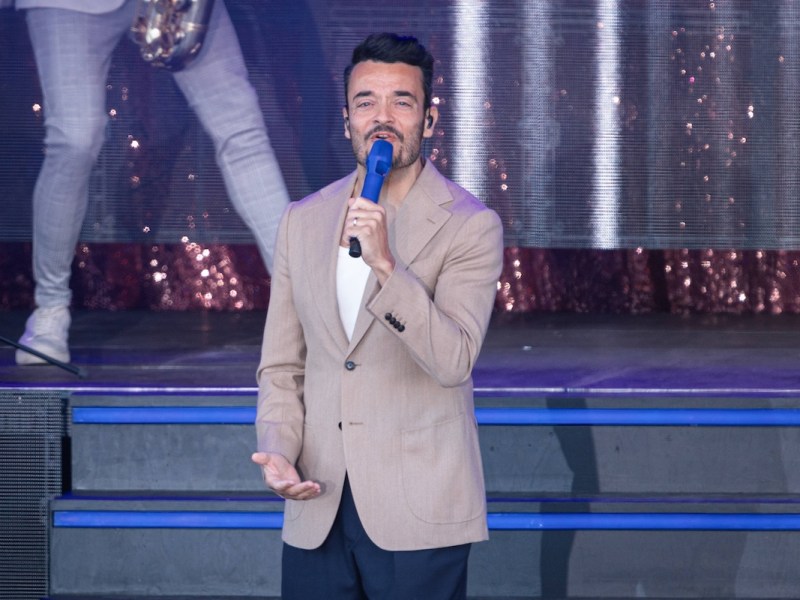 Entertainer und S‰nger Giovanni Zarrella tritt mit seiner Show Eine italienische Sommernacht in den G‰rten der Welt auf. 13.6.2024, Berlin, Deutschland *** Entertainer and singer Giovanni Zarrella performs his show An Italian Summer Night in the Gardens of the World 13 6 2024, Berlin, Germany kreativmedia_zarrella_15