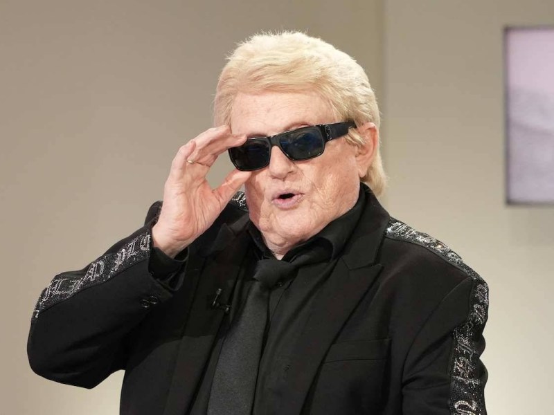 Datum: 12.10.2023 / Ort: Zuerich Schlagersaenger Heino Heinz Georg Kramm im Oktober 2023 bei Auftritt in Zuerich Schweiz. Heino bei Auftritt in Zuerich, Schweiz *** Date 12 10 2023 Place Zuerich Schlagersaenger Heino Heinz Georg Kramm in October 2023 at performance in Zuerich Switzerland Heino at performance in Zuerich, Switzerland xBENEDICT BARTSCHx