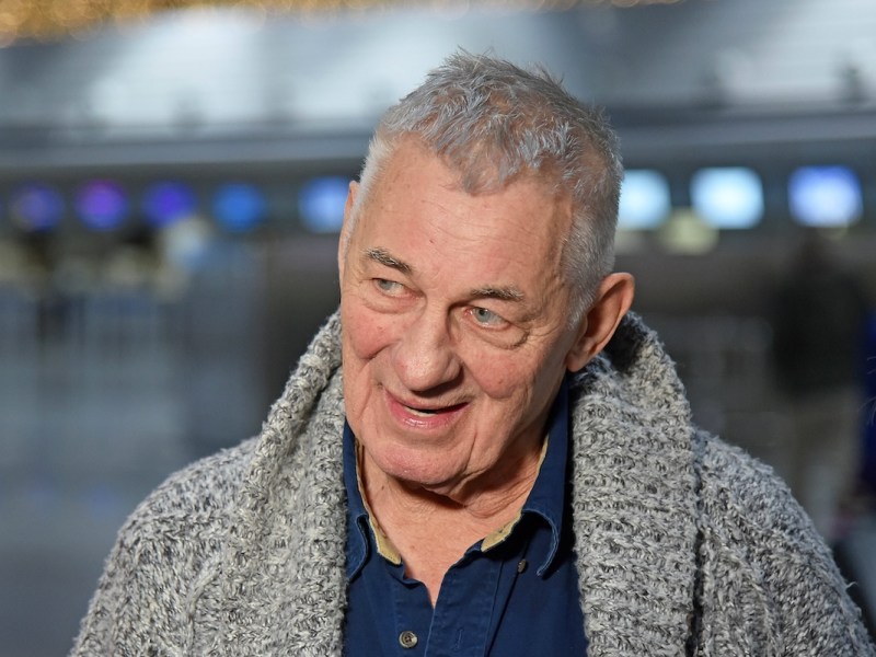 Heinz Hˆnig - Abflug der Kandidaten nach Australien zur RTL TV-Show ICH BIN EIN STAR - HOLT MICH HIER RAUS am Frankfurt am Main International Airport am 08.01.2024 *** Heinz Hˆnig Departure of the candidates to Australia for the RTL TV show ICH BIN EIN STAR HOLT MICH HIER RAUS at Frankfurt am Main International Airport on 08 01 2024