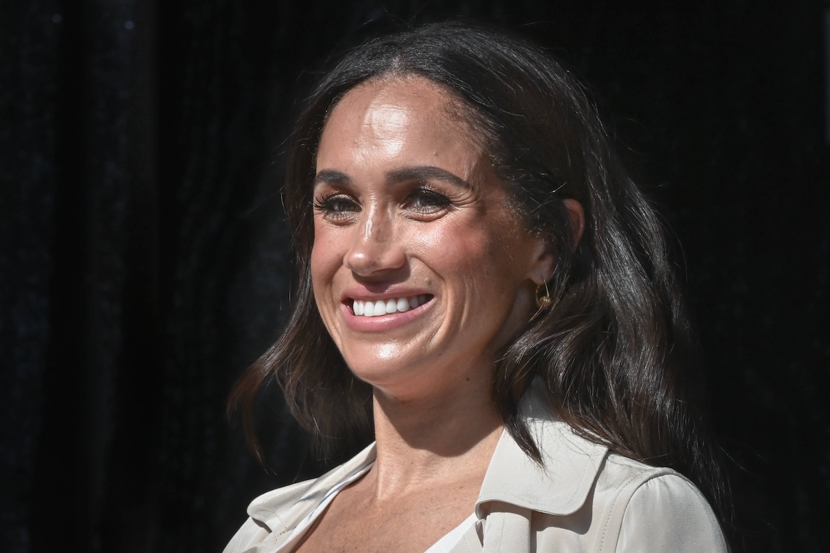 Harry and Meghan at the swimming medals ceremony, Invictus Games Day 7, D¸sseldorf, Germany D¸sseldorf, Germany, 16th Sep 2023. Meghan, the Duchess of Sussex and Prince Harry, the Duke of Sussex attend the swimming medals ceremony on stage in the Invictus Village and hand out medals to several of the winners. Day 6 of the Invictus Games D¸sseldorf in and around the Merkur Spiel Arena. 21 nations participate in the games this year., Credit:Imageplotter / Avalon PUBLICATIONxNOTxINxUKxFRAxUSA Copyright: xImageplotterx/xAvalonx 0805724330