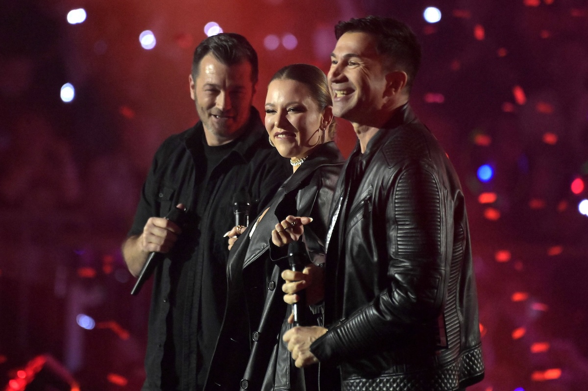 Joelina Drews, Achim Petry und Lucas Cordalis in der TV-Show Schlagerchampions - Das große Fest der Besten 2024 im Velodrom. Berlin, 13.01.2024