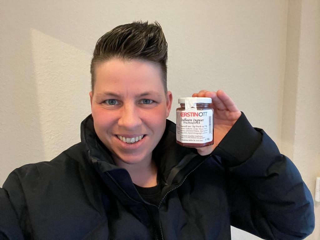 Kerstin Ott mit ihrer neuen Marmelade