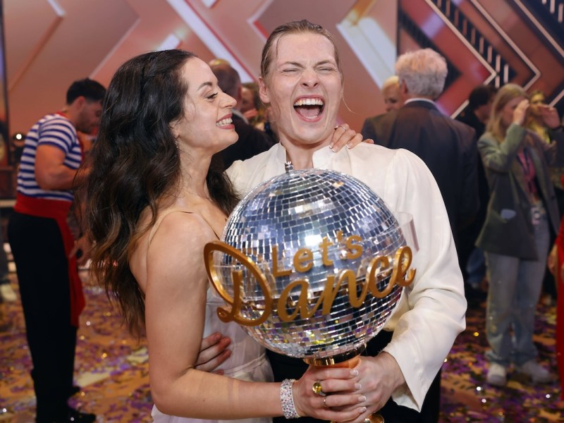 Bei „Let's Dance“ holte Gabriel Kelly den Sieg. Jetzt überrascht er mit einem kuriosen Tipp an seine potenziellen Nachfolger.