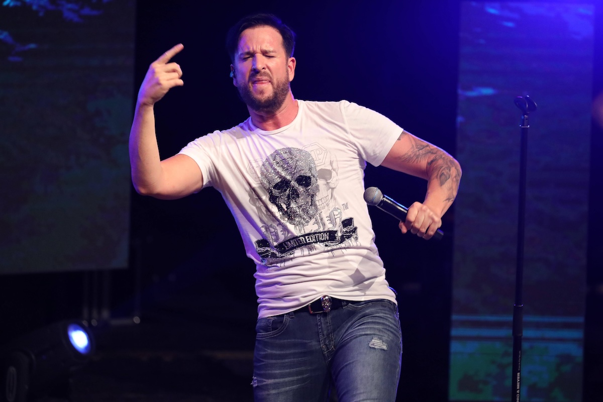 Michael Wendler - Live in Concert XXL - am 28.09.2019 in der Turbinenhalle in Oberhausen Michael Wendler steht am 28.09.2019 in der Turbinenhalle in Oberhausen auf der B¸hne. *** Michael Wendler Live in Concert XXL on 28 09 2019 in the Turbinenhalle in Oberhausen Michael Wendler on stage on 28 09 2019 in the Turbinenhalle in Oberhausen xTSx