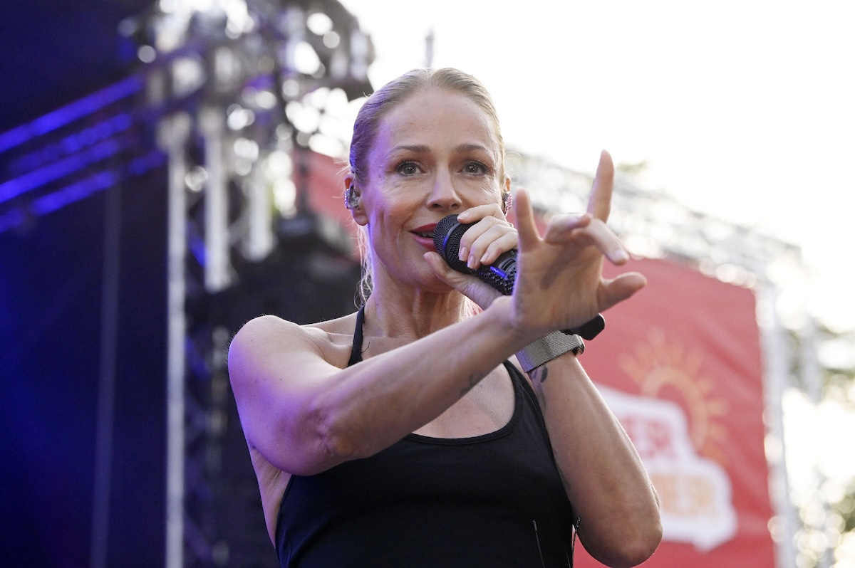 Michelle beim SchlagerHammer 2024 im Schlosspark Oranienburg. Oranienburg, 06.07.2024 *** Michelle at SchlagerHammer 2024 in the Schlosspark Oranienburg Oranienburg, 06 07 2024 Foto:xF.xKernx/xFuturexImagex schlagerhammer_4866