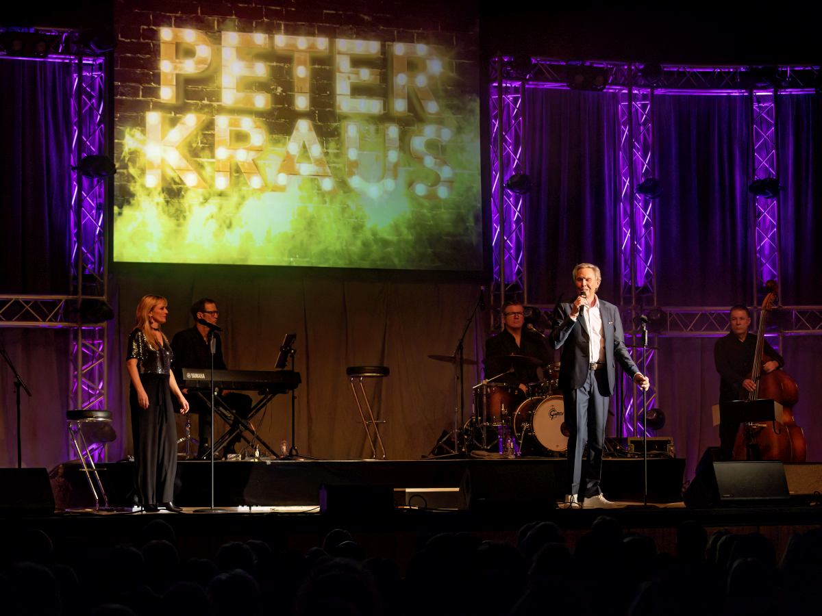 Peter Kraus beim Auftakt seiner Abschiedstournee in Stuttgart