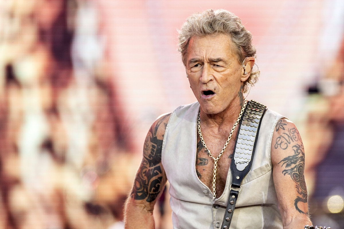 Peter Maffay live bei einem Konzert der We Love Rock n Roll - Farewell Tour auf dem Domplatz. Erfurt, 29.06.2024 *** Peter Maffay live at a concert of the We Love Rock n Roll Farewell Tour at the Domplatz Erfurt, 29 06 2024 Foto:xM.xKremerx/xFuturexImagex maffay_erfurt_4603