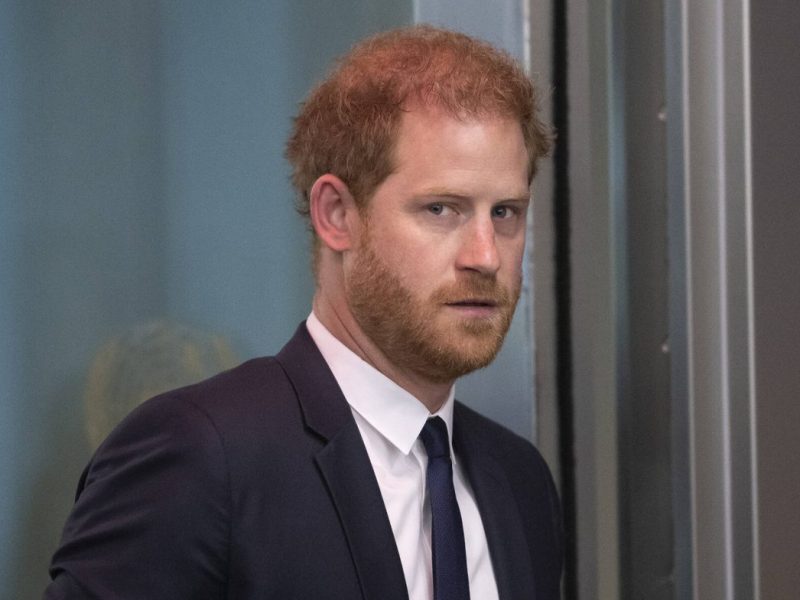 Prinz Harry feiert mit den 