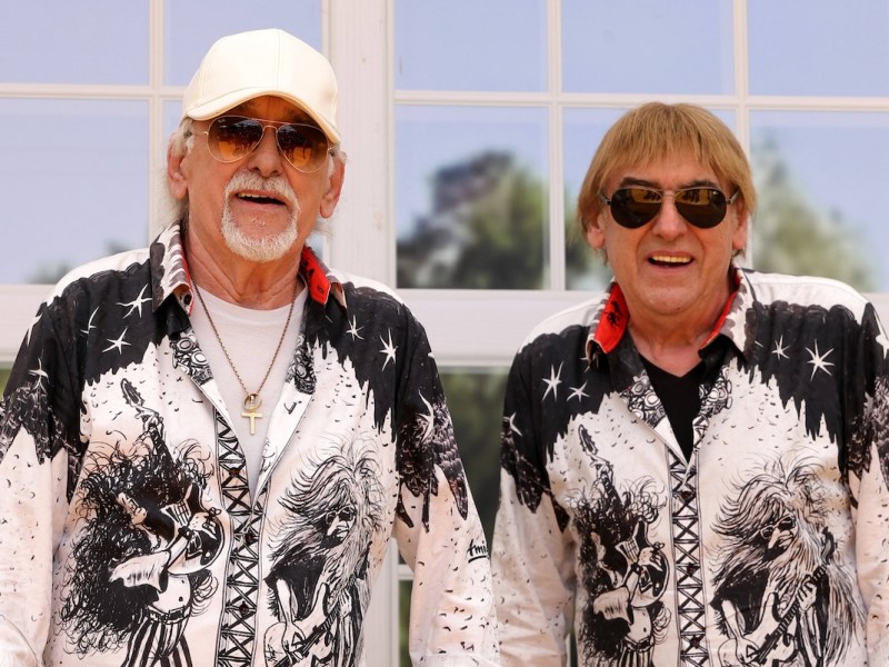 Die Amigos - Immer wieder sonntags 2024, Folge 07 Bernd re. und Karl-Heinz Ulrich von den Amigos. ARD-Unterhaltungsshow Immer wieder sonntags. TV-Aufzeichnung und Live-‹bertragung vom 28.07.2024 aus dem Wasserpark Rulantica, Rust. Baden-W¸rttemberg, Deutschland. *** The Amigos Immer wieder sonntags 2024, Episode 07 Bernd re and Karl Heinz Ulrich from the Amigos ARD entertainment show Immer wieder sonntags TV recording and live broadcast from 28 07 2024 from the water park Rulantica, Rust Baden W¸rttemberg, Germany