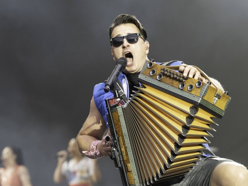 Bilder des Jahres 2024, Entertainment 06 Juni Entertainment Themen der Woche KW22 Entertainment Bilder des Tages 01.06.2024, Dresden, Rudolf-Harbig-Stadion, Andreas Gabalier Dresden Rudolf-Harbig-Stadion Sachsen Germany *** 01 06 2024, Dresden, Rudolf Harbig Stadium, Andreas Gabalier Dresden Rudolf Harbig Stadium Saxony Germany PUBLICATIONxNOTxINxSUI Copyright: xJustPictures.ch/AlexanderxRaemyx