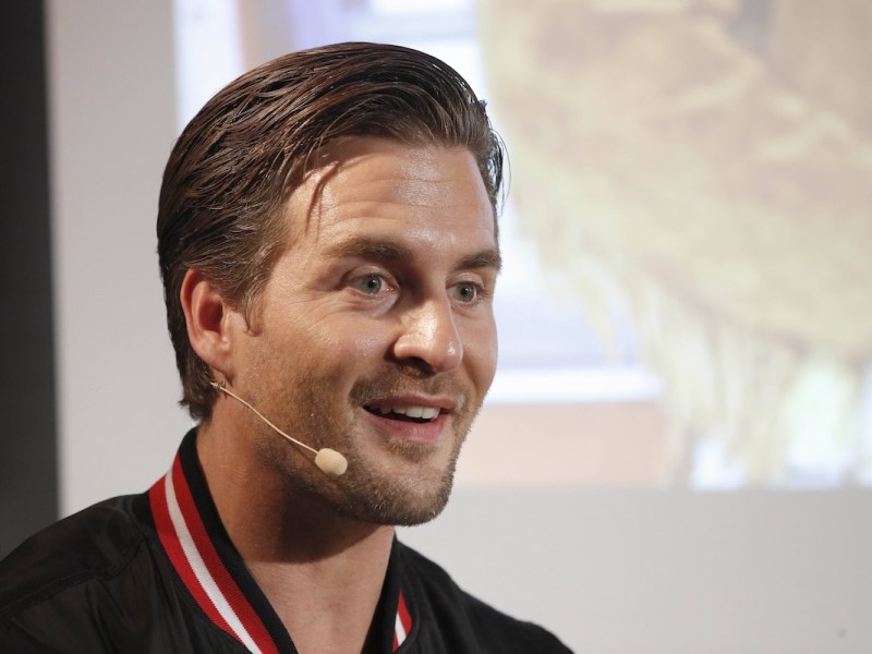 21.10.2019, Flughafen Langenhagen, Hannover, Alexander Klaws erzaehlt von seiner Karriere auf der Buehne Alexander Klaws 21 10 2019, Langenhagen Airport, Hanover, Alexander Klaws tells of his career on stage Alexander Klaws