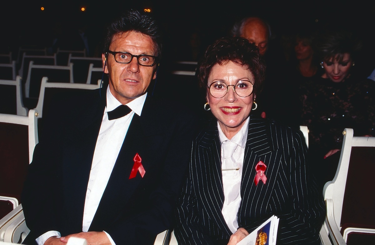 Valente Manager Rainer Ritter mit Showstar Caterina Valente bei einer Aids-Gala, Deutschland, circa 1994. Copyright: HartwigxValdmanis Nur redaktionelle Nutzung. Editorial usage only. VAL_720100765