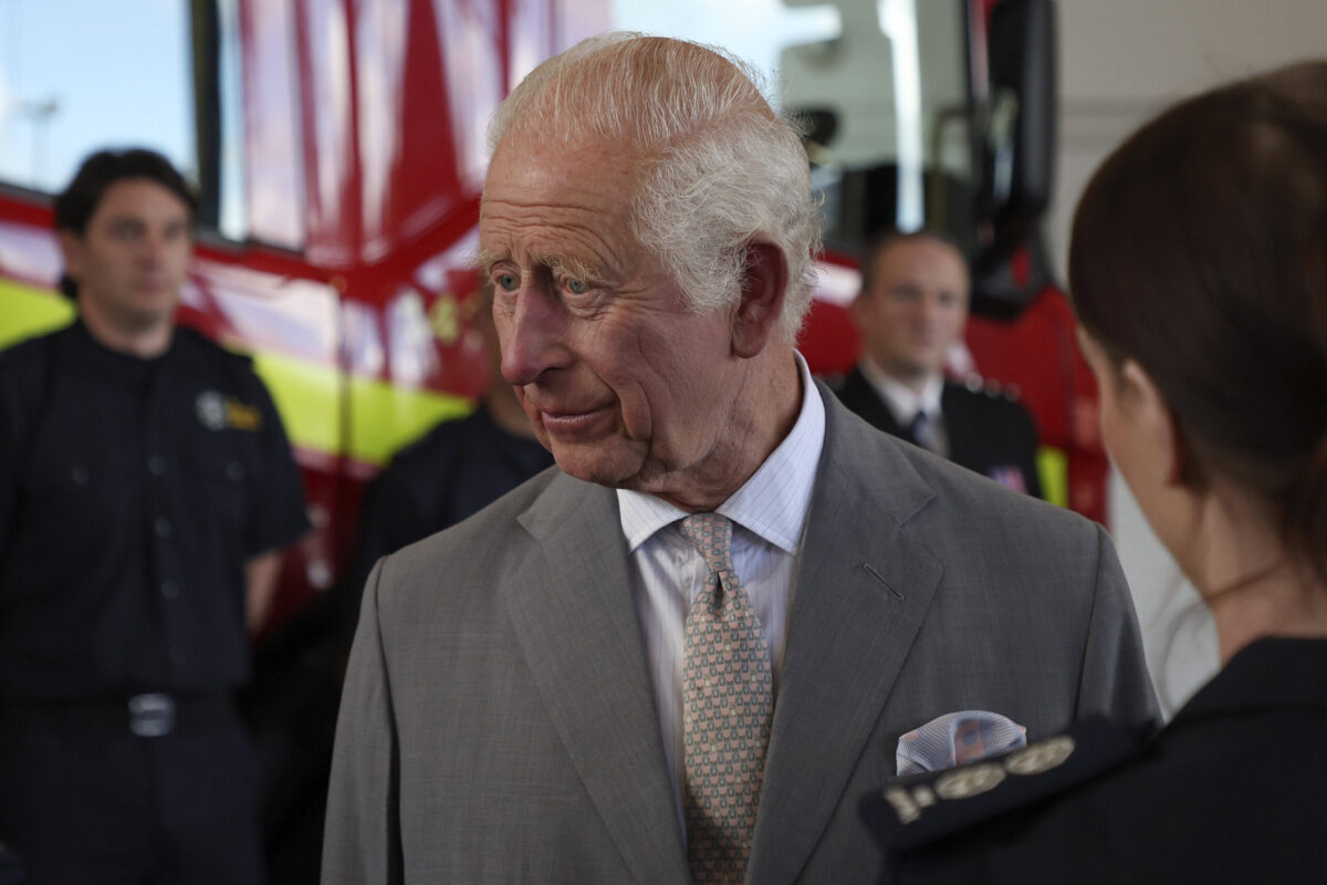 König Charles bei seinem Besuch in Southport. Foto: IMAGO / Avalon.red