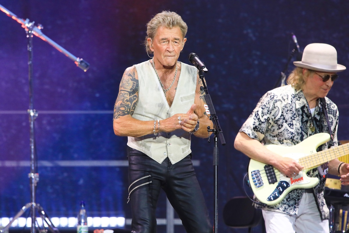 Peter Maffay beim Konzert in der Red Bull Arena Erfurt, 20.07.2024 Peter Maffay & Band - We Love Rock n Roll - Farewell Tour 2024 - Konzert in der Red Bull Arena in Leipzig Foto: Matthias Gr‰nzdˆrfer Sachsen Germany *** Peter Maffay at the concert in the Red Bull Arena Erfurt, 20 07 2024 Peter Maffay Band We Love Rock n Roll Farewell Tour 2024 concert in the Red Bull Arena in Leipzig Photo Matthias Gr‰nzdˆrfer Saxony Germany Copyright: xMatthiasxGr‰nzdˆrferx