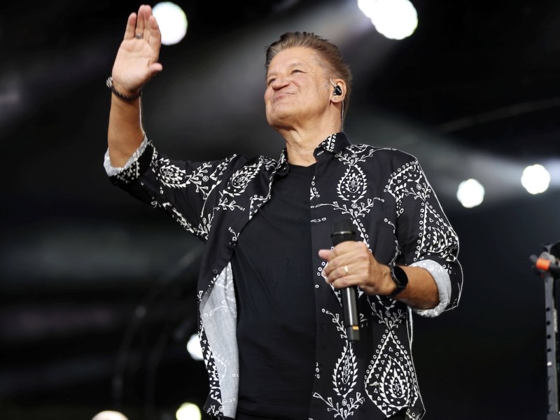 Hartmut Engler von Pur live bei einem Konzert beim Summertime Norderney. Norderney, 26.07.2024 *** Hartmut Engler from Pur live at a concert at Summertime Norderney Norderney, 26 07 2024 Foto:xxF.xZeisingx/xFuturexImagex pur_7225