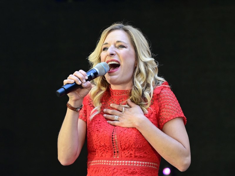 Stefanie Hertel live beim Hit auf Hit - Die Schlager Show Open Air auf der Waldb¸hne. Jonsdorf, 21.07.2024 *** Stefanie Hertel live at Hit auf Hit Die Schlager Show Open Air at the Waldb¸hne Jonsdorf, 21 07 2024 Foto:xM.xWehnertx/xFuturexImagex schlagershow_jonsdorf_4768