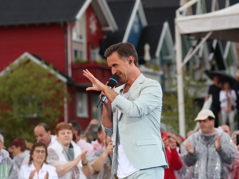 Europapark - Immer wieder Sonntags Florian Silbereisen Saenger / Musiker /Entertainer in der ARD-TV-Sendung Immer wieder sonntags. Copyright: xZoonar.com/JoachimxHahnex 22183777