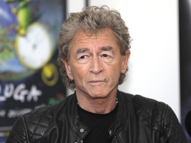 Peter Maffay beim Pressegespr‰ch zur Premiere des Fulldome-Erlebnisses der Musikshow Tabaluga und die Zeichen der Zeit im Planetarium. Halle Saale, 02.05.2024 *** Peter Maffay at the press conference for the premiere of the fulldome experience of the music show Tabaluga und die Zeichen der Zeit at the Planetarium Halle Saale , 02 05 2024 Foto:xR.xStoffelsx/xFuturexImagex tabaluga_4515