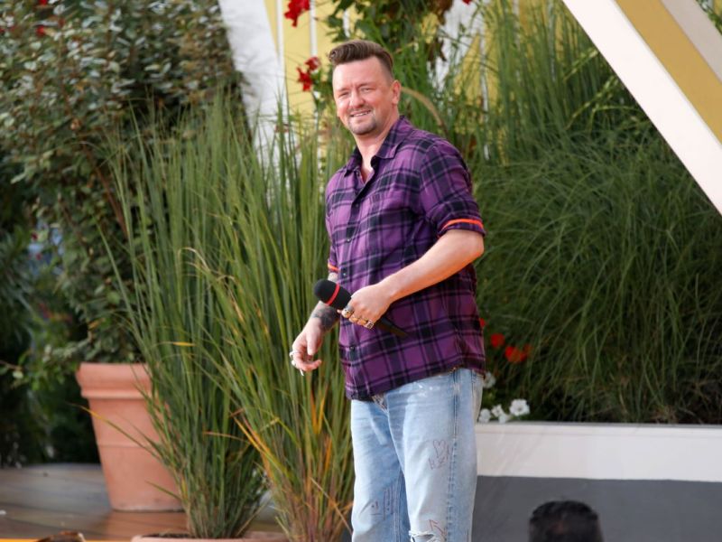 Fernsehshow Immer wieder Sonntags (Folge 8) Rust bei Freiburg , 03.08.2025 Ben Zucker in der Livesendung Immer wieder Sonntags (Ausgabe 8) im Europa-Park Rust bei Freiburg Baden-Württemberg Germany *** TV show Immer wieder Sonntags episode 8 Rust near Freiburg , 03 08 2025 Ben Zucker in the live show Immer wieder Sonntags issue 8 at Europa Park Rust near Freiburg Baden Württemberg Germany Copyright: xMarioxGentzelx